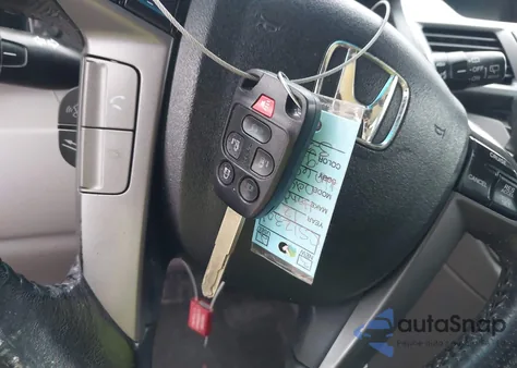 2012 Honda Odyssey Ex-L from USA, damaged, VIN 5FNRL5H66CB126924